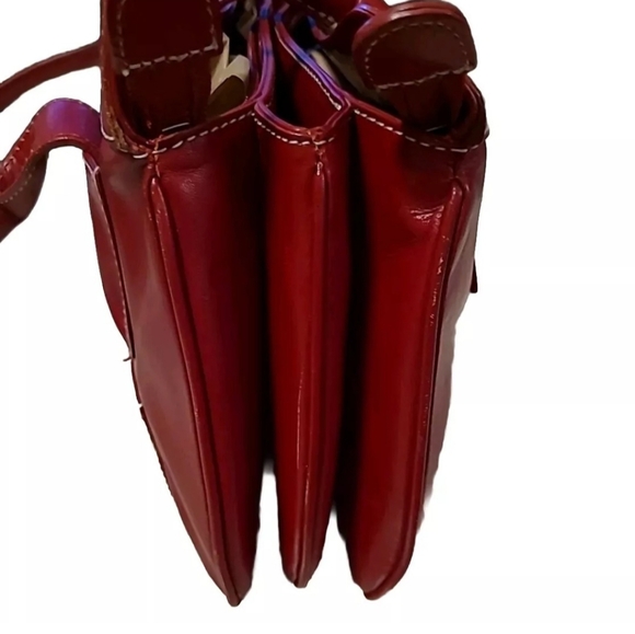 Hype Vintage Red Leather Double Strapped Accordion Style  Hand/Shoulder Bag EUC - Picture 3 of 16